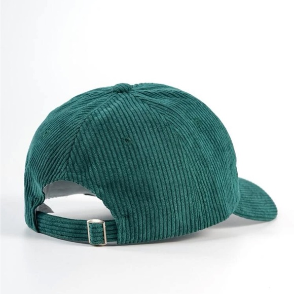 Adjustable Green + White ‘Brooklyn Est.1631 New York’ Baseball Cap OS New - Picture 2 of 4